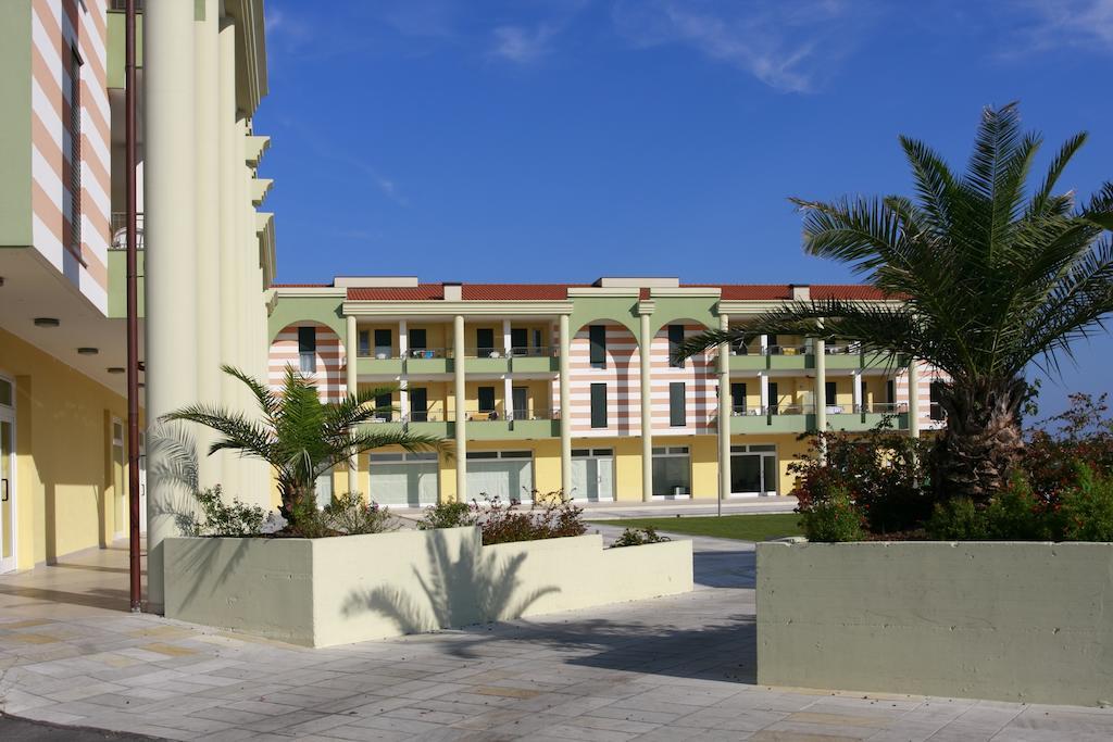 Apartment Farnie Lido Altanea *